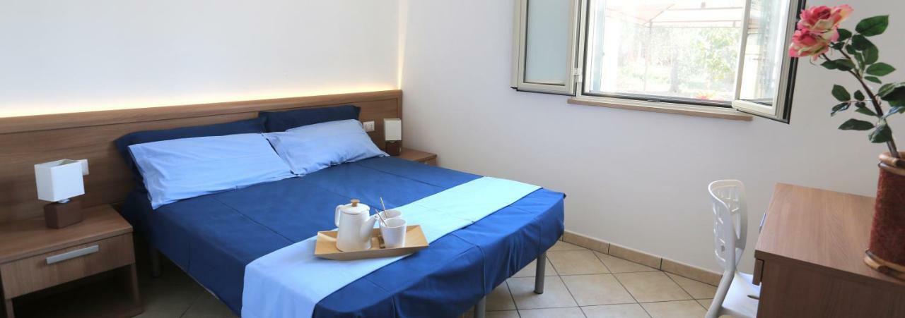 Il Giardino Degli Aromi Bed & Breakfast Cerfignano Exterior photo